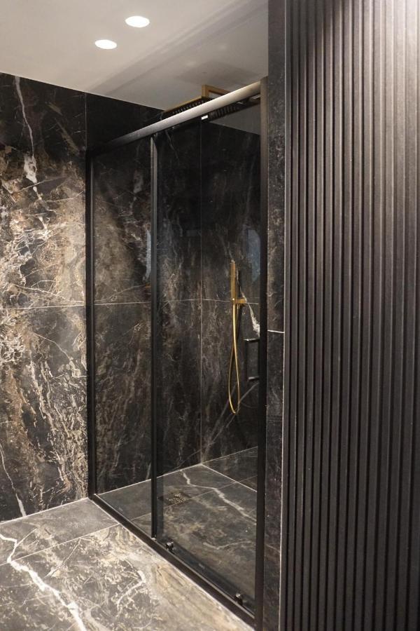 Yls Luxury Suites Милан Экстерьер фото